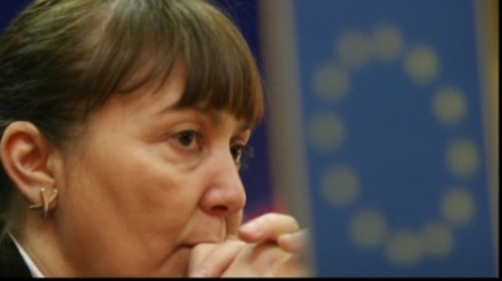 UDMR şi UNPR nu trebuie să facă parte din Mişcarea Populară, crede Macovei
